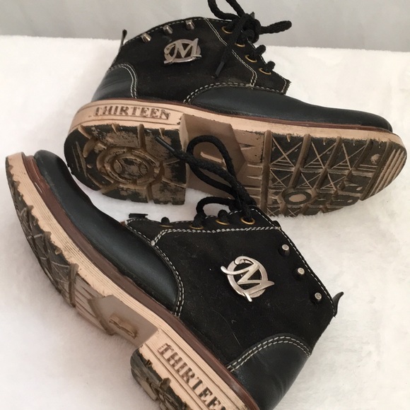 Girls black lace up ankle boots. WOW on tongue M side thirteen on heel size 13 - Picture 5 of 7